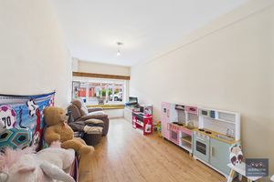 Photo 33- click for photo gallery